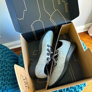 NWT Allbirds Wool Runner color dapple grey - Size 6